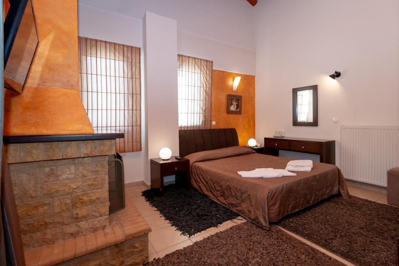 Ahilion Hotel Kalavryta Luaran gambar