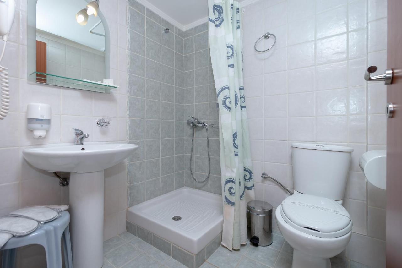 Ahilion Hotel Kalavryta Luaran gambar