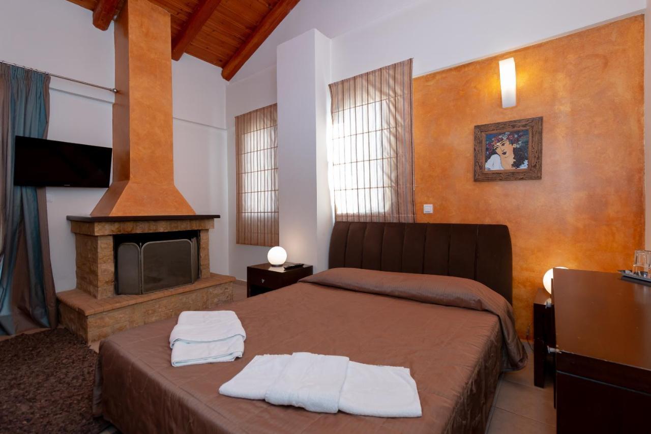 Ahilion Hotel Kalavryta Luaran gambar