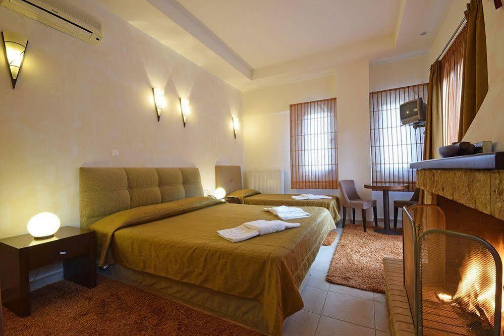 Ahilion Hotel Kalavryta Luaran gambar