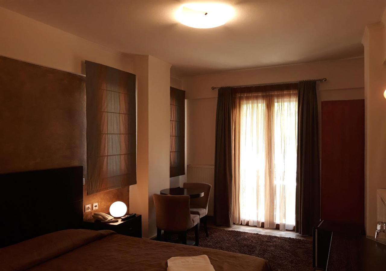 Ahilion Hotel Kalavryta Luaran gambar