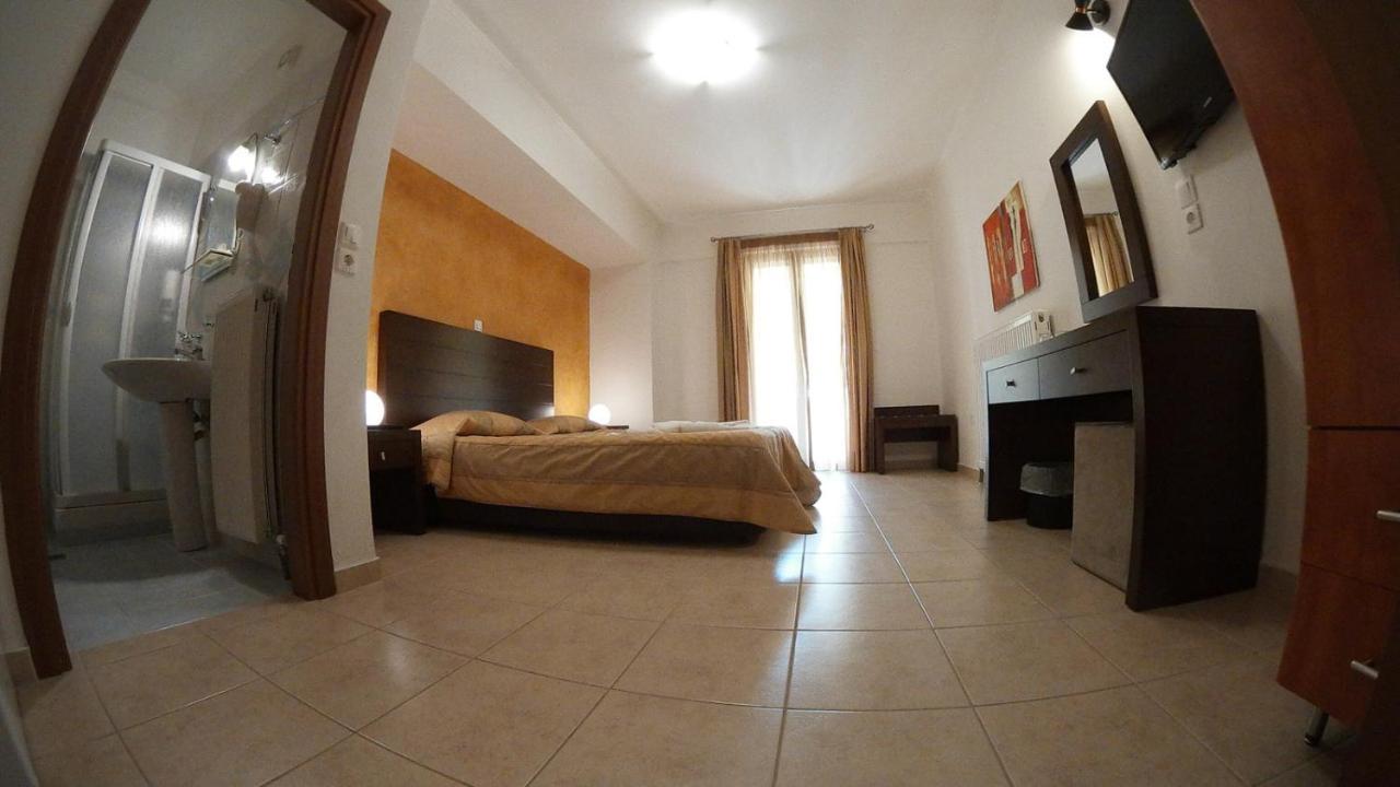 Ahilion Hotel Kalavryta Luaran gambar