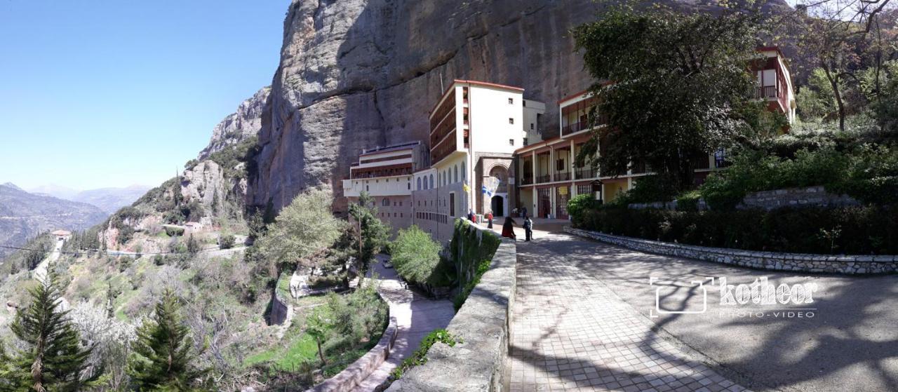 Ahilion Hotel Kalavryta Luaran gambar