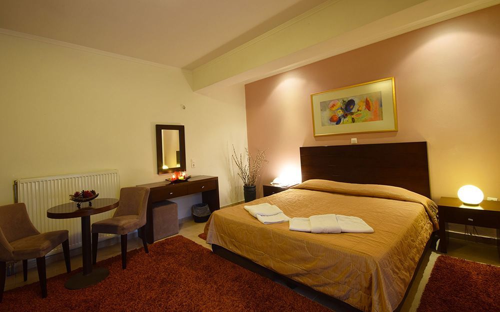 Ahilion Hotel Kalavryta Luaran gambar