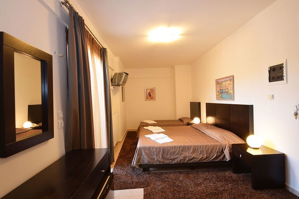 Ahilion Hotel Kalavryta Luaran gambar